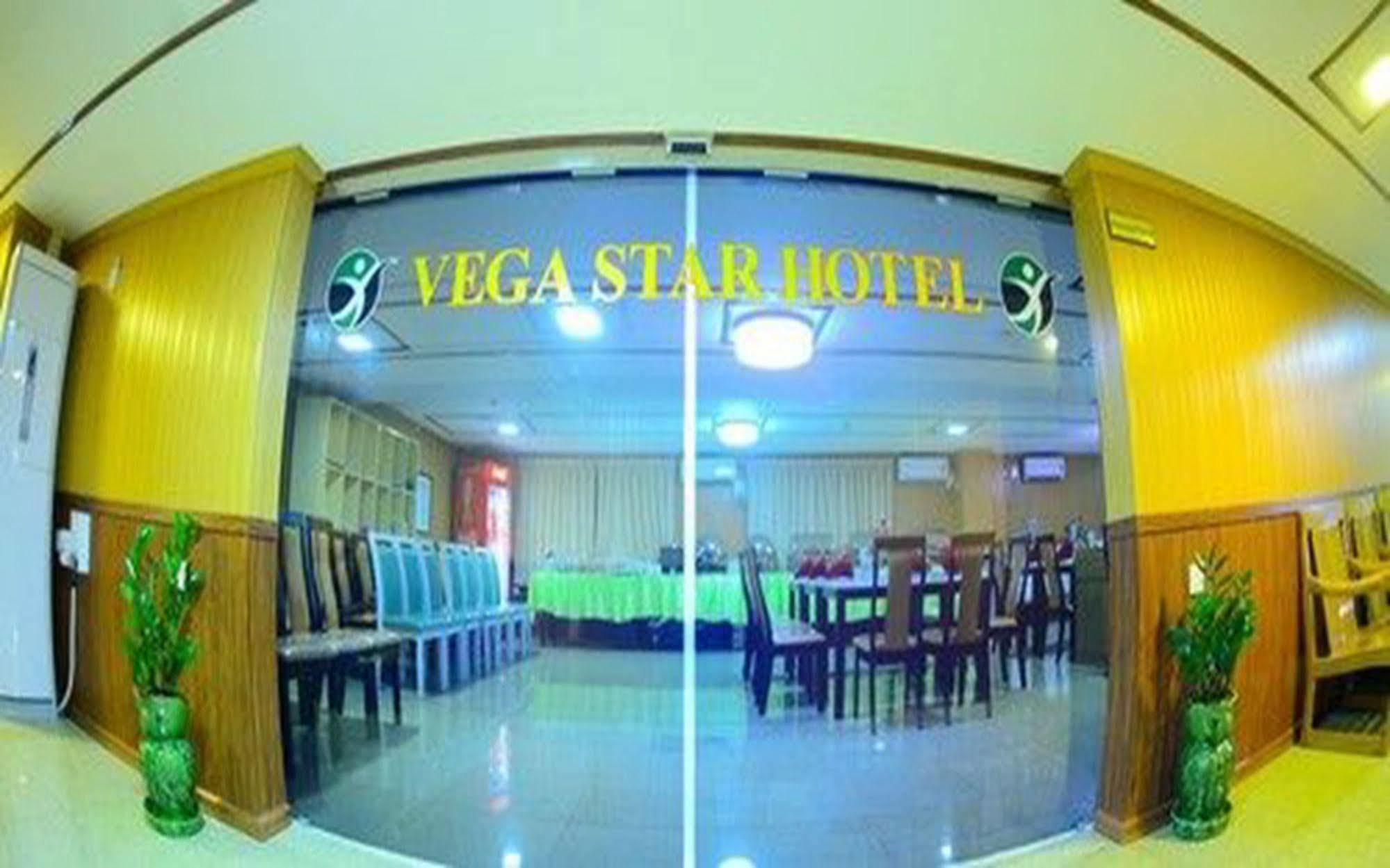 Vega Star Hotel Gyogon Extérieur photo