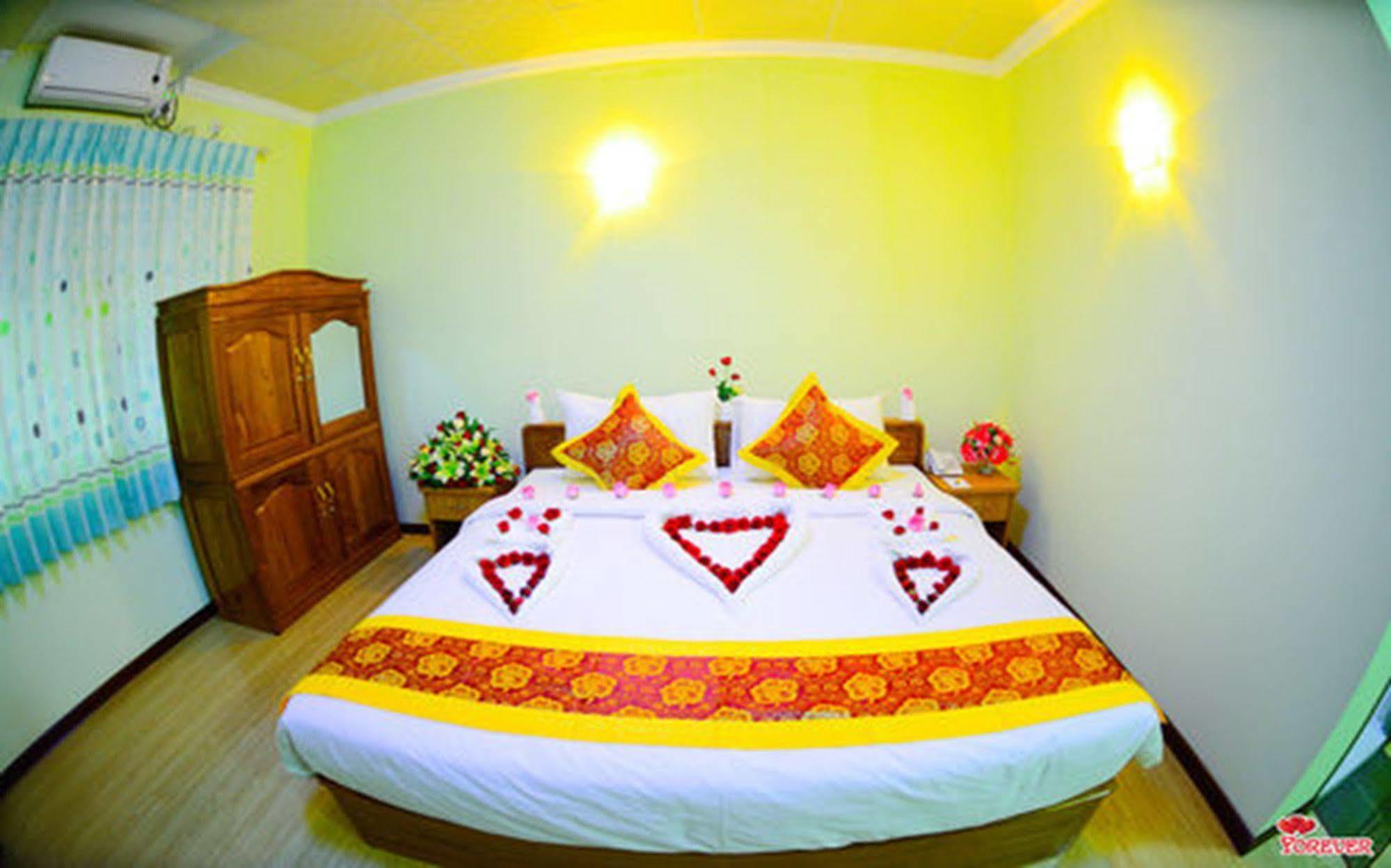 Vega Star Hotel Gyogon Extérieur photo
