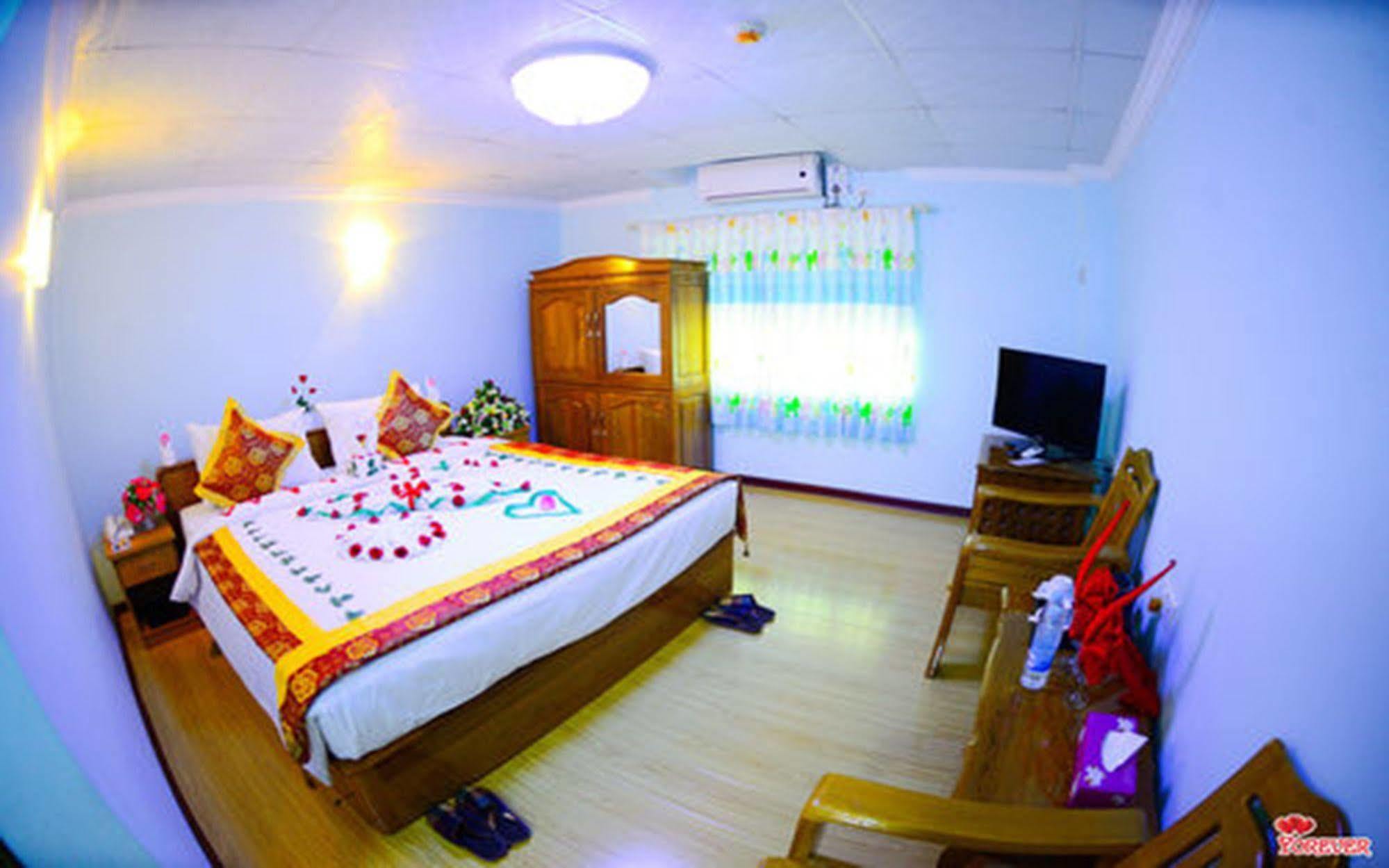 Vega Star Hotel Gyogon Extérieur photo
